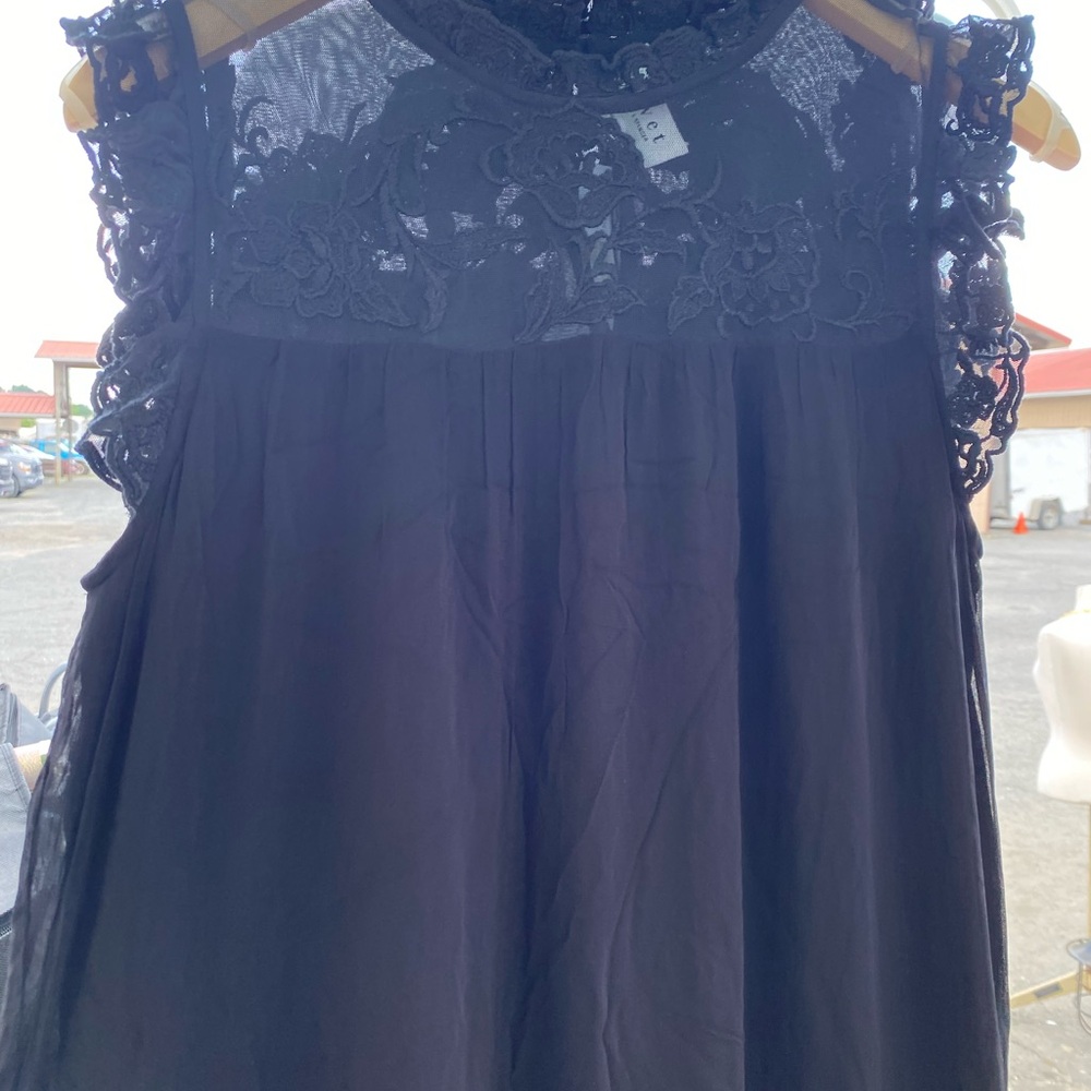 Velvet by Graham & Spencer Black Lace Dress